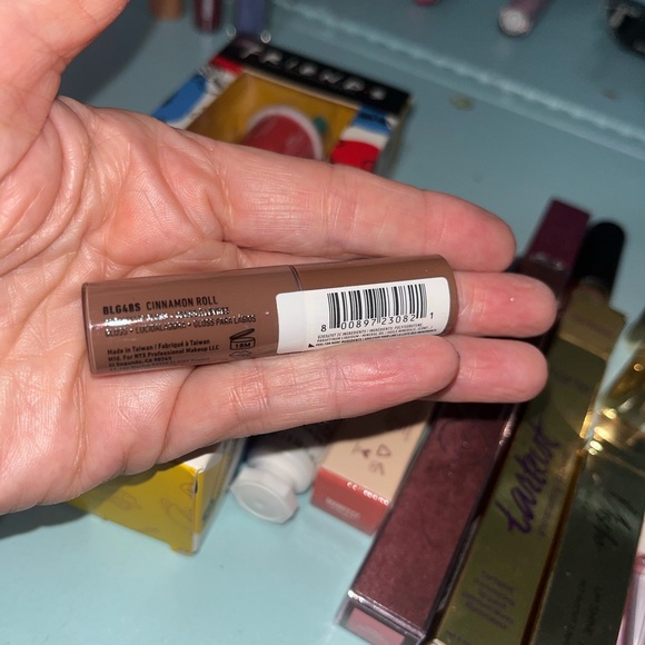 Lipgloss & Dose of Colors Lipstick Lot
